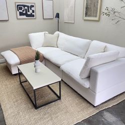 White Cloud Sectional (New)