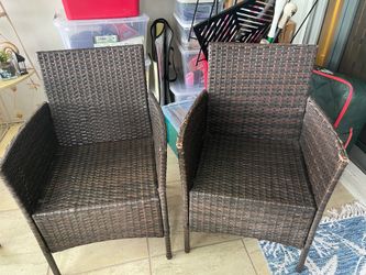 Set of 2 Patio Chairs