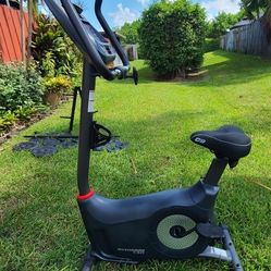 SCHWINN 130 exercise Bike , Exelent Condition 