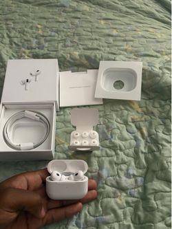AirPod pros 2nd generation noise canceling