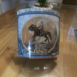 the lord of the rings faramir on horseback