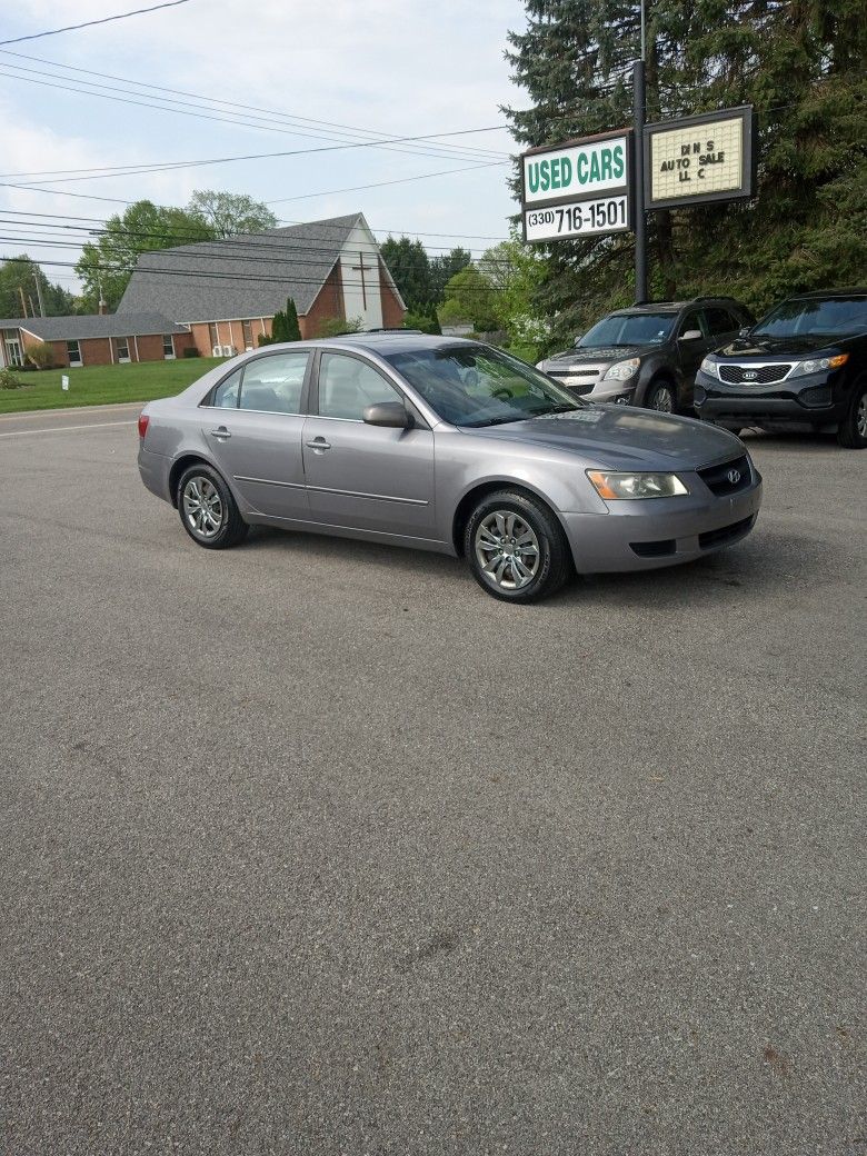 2008 HYUNDAI SONATA