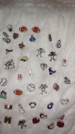 Living memory Charm's 1$ each