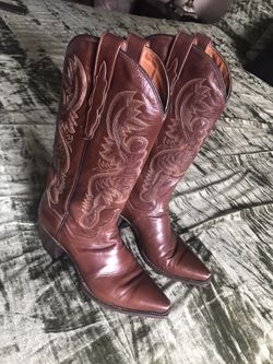 Boots Size 8 Women