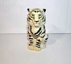 Ringling Brothers Circus White Tiger Mug Barnum & Bailey Vintage Collectible Cup