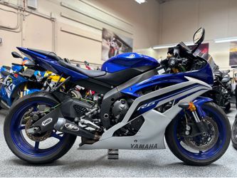 2016 Yamaha R6