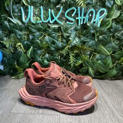 Hoka One One Women’s Anacapa 2 Goretex Size 7 Chili Red Hiking SAMPLE