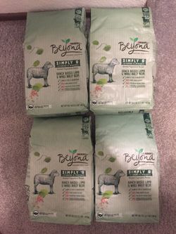 Purina Beyond Simply 9 3.8 lb Dog Lot of 4 bags