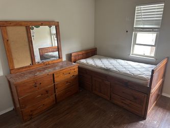 Bedroom Set