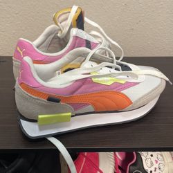 Puma Shoes Women’s 6 Size