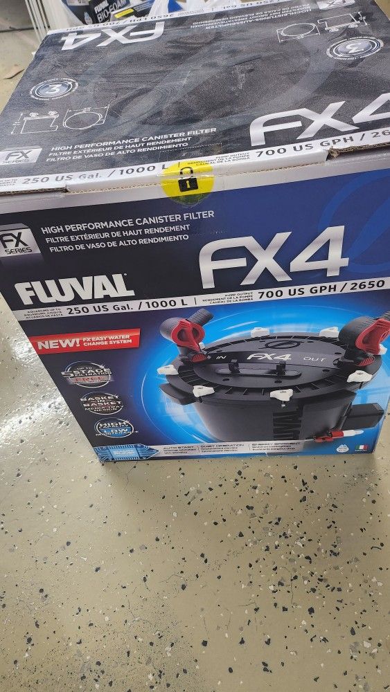 Fluval FX4 Aquarium Canister Filter With Vacuum, Foam And Sponges for