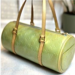 Louis Vuitton Perle  Vernis Bag