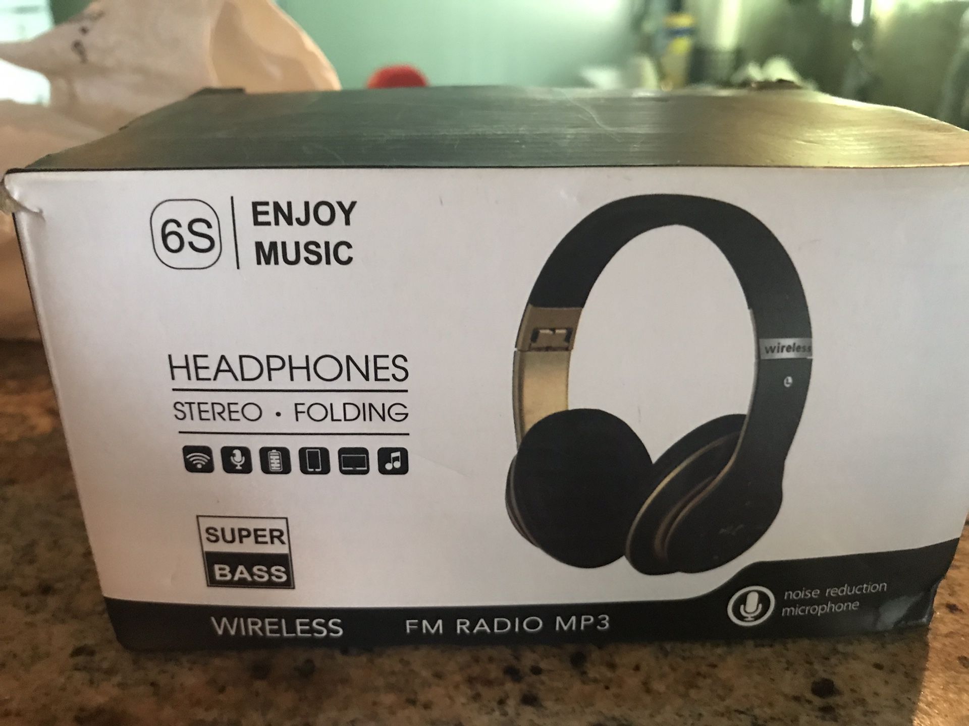 Headphones Brand new wireless