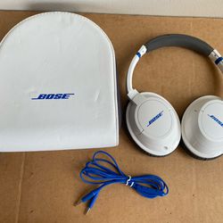 Bose Soundtrue Headphones (READ)