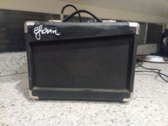 Esteban Small Guitar Amplifier