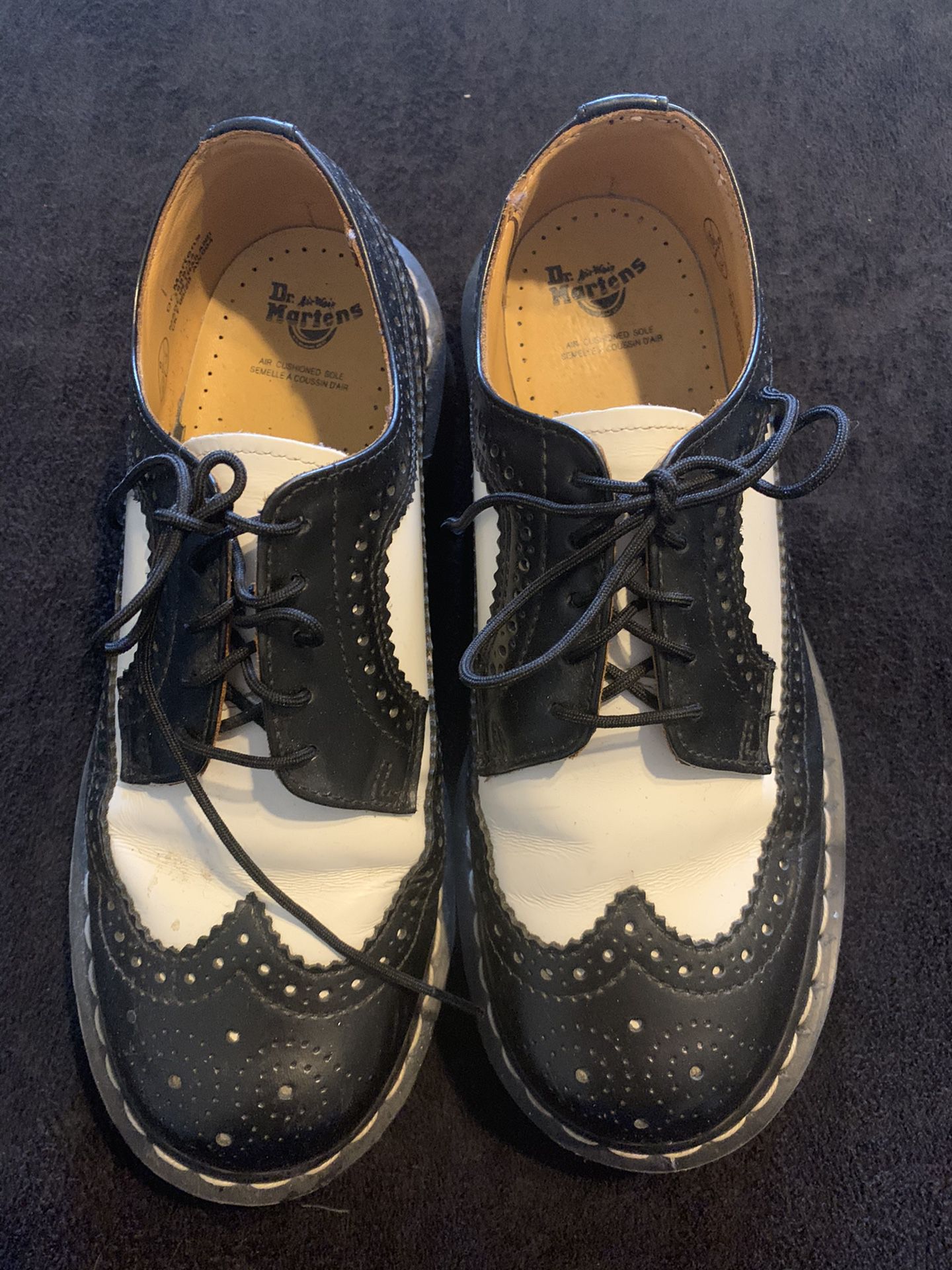 613 Dr. Martens, 3989 Brogue BEX 3-Eye Leather Wingtip Shoe for Men