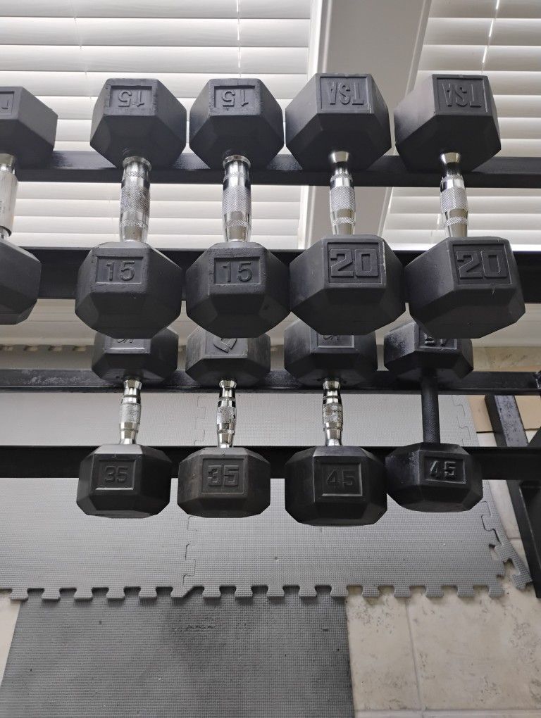 250 Ibs Dumbbell With Rack