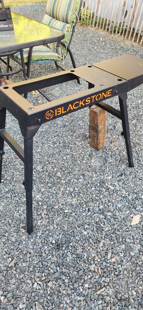 Blackstone Stand. For 17 And 22 Inch