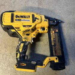 Dewalt Nailer 