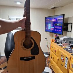 Guitar Yamaha