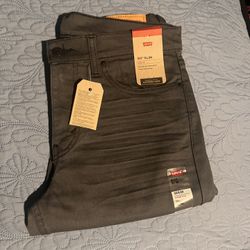 511s Levi’s Slim Fit jeans 