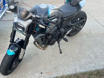 CF-X 700cc