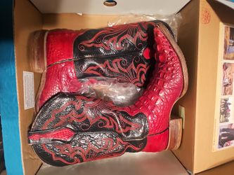 Crocodile Red Pointy Boots