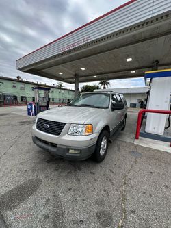 2004 Ford Expedition