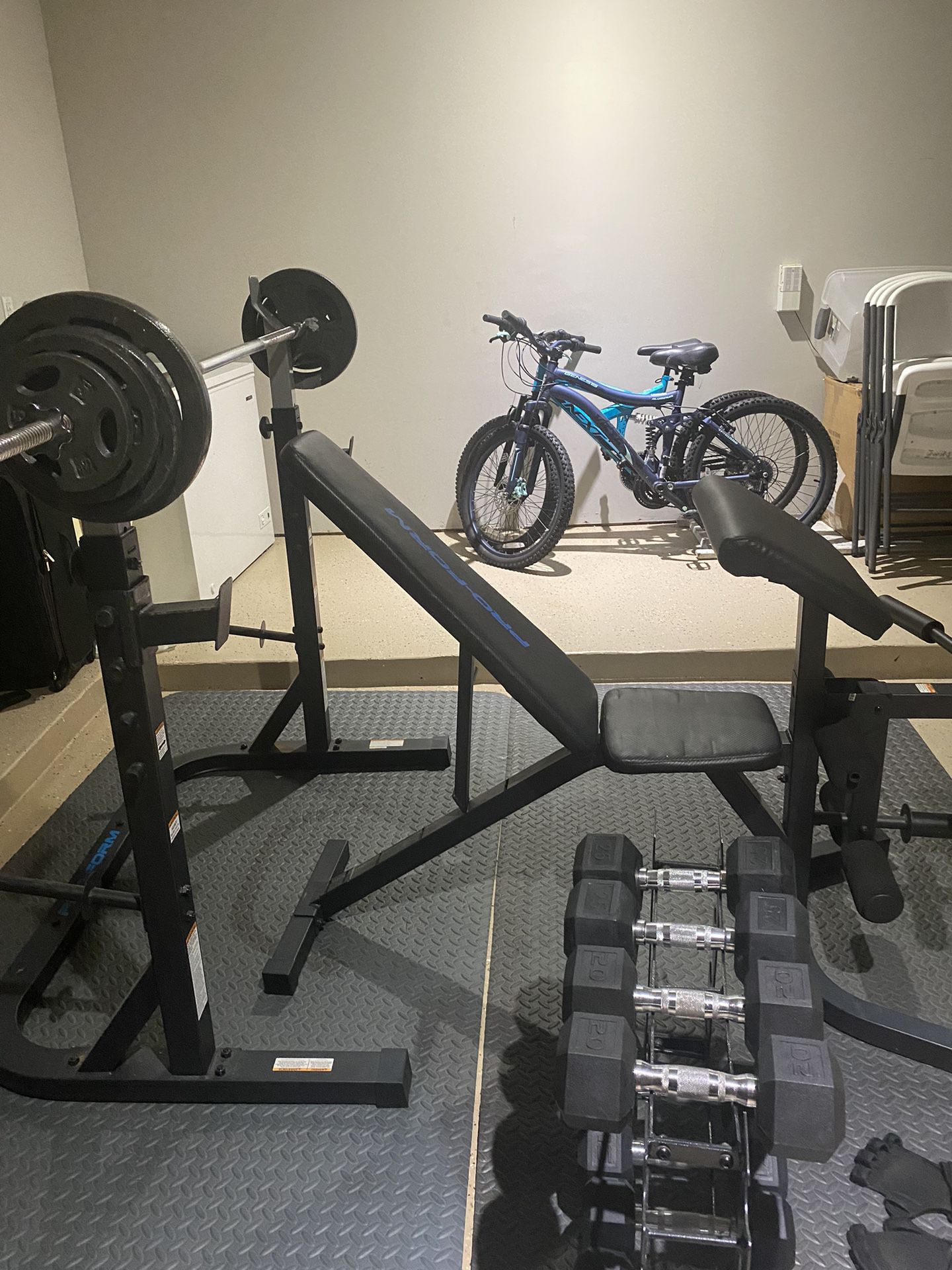 2-1 Bench Press With Rack, Plates & Weights (READ DESCRIPTION)