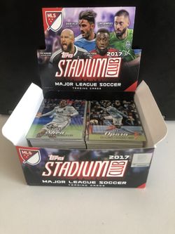 Topps 2017 MLS sportscards box. (Includes one auto card)