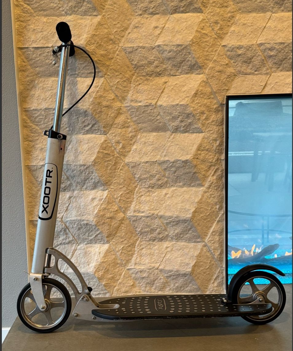 🔥 Xootr Mg Adult Scooter – Smooth, Fast, Built to Last! 🔥