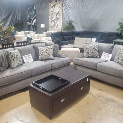 Beautiful Light Gray Contemporary Sofa Loveseat (New)