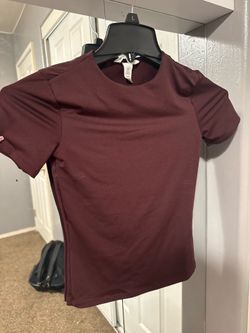 Burgendy top