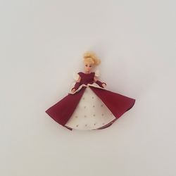 1998 Mattel Disney Cinderella Royal Holiday Carriage (doll only)