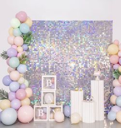 36 panel Iredesent shimmer wall backdrop $60 (36 )panel new