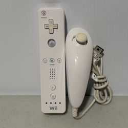 Nintendo Wii Controller And Nunchuck 