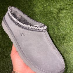 Uggs Slippers