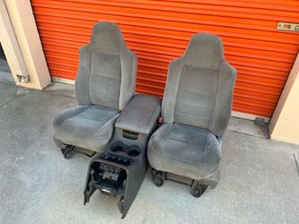 Ford F250 front seats with center console