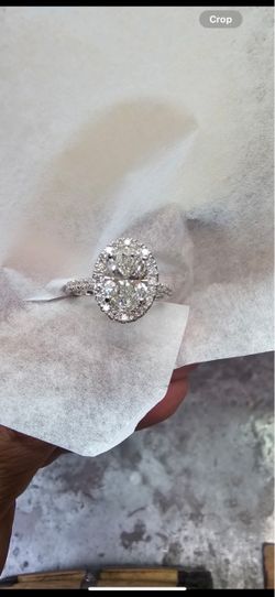 Diamond wedding ring