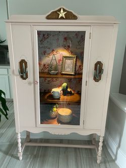Solid Wood Western Display Hutch – Sedona Pink & Gold