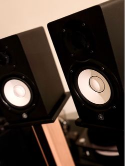 Yamaha HS5 (Like-New) Speakers Monitors