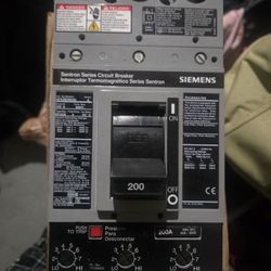 200 Amp 3 Phase Breaker