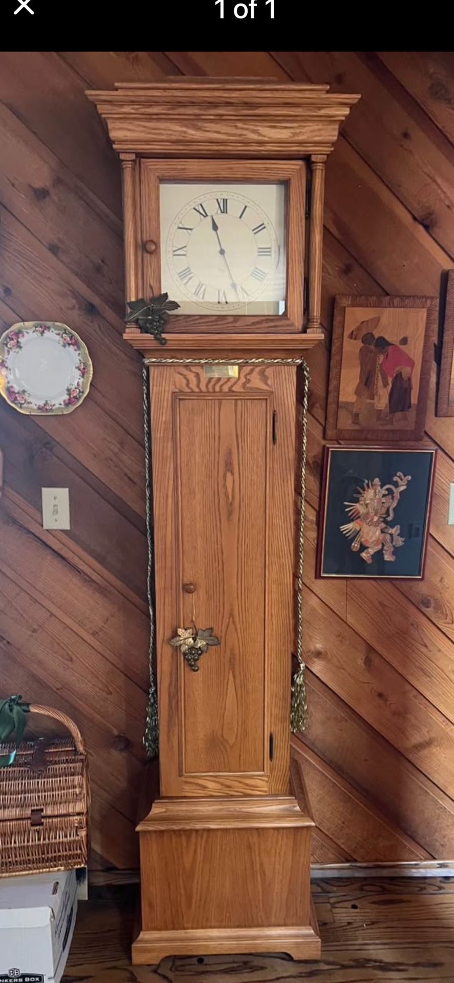 Grandfather Clock In Beautiful Condition