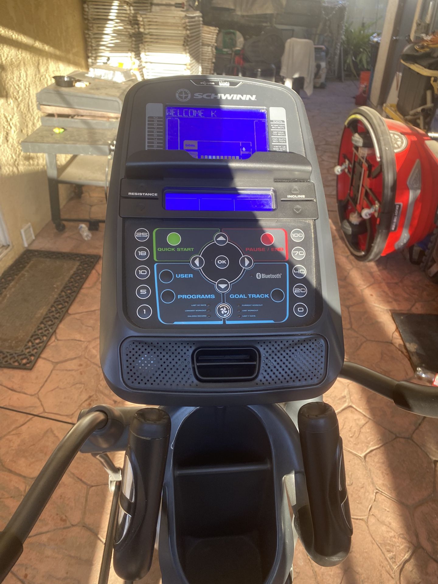 Schwinn Fitness 470 Elliptical Machine Black