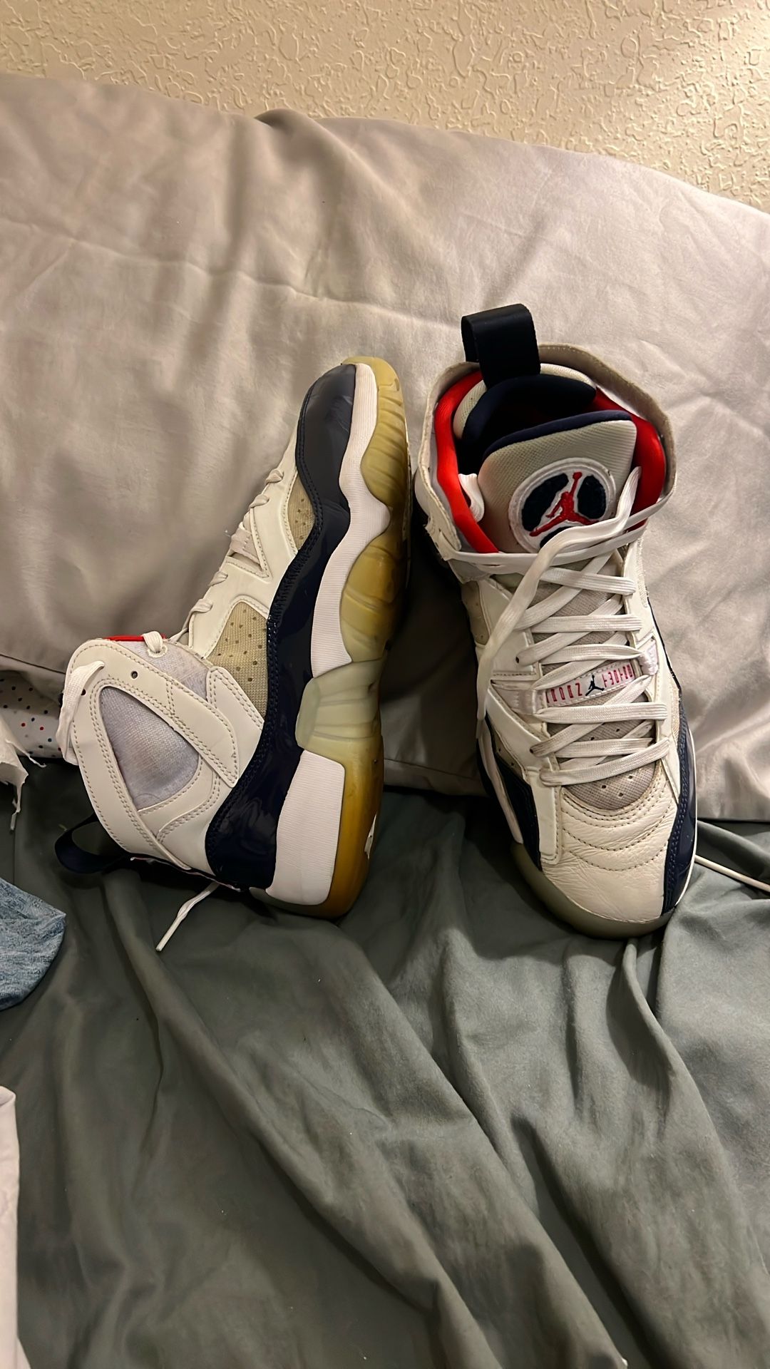 Jordan Jumpman Two Trey