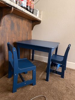 Kids table