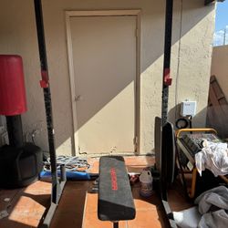 Bench Press / Squat Rack