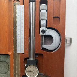 Brown & Sharpe Machinist 6" Dial Caliper Set 