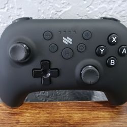 NEXT Mini Wireless Pro Controller for Nintendo Switch – Black (NX-SWLC/A) ●Works