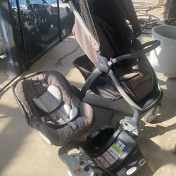 Chicco Key Fit 30 Stroller, Car Seat And Base 